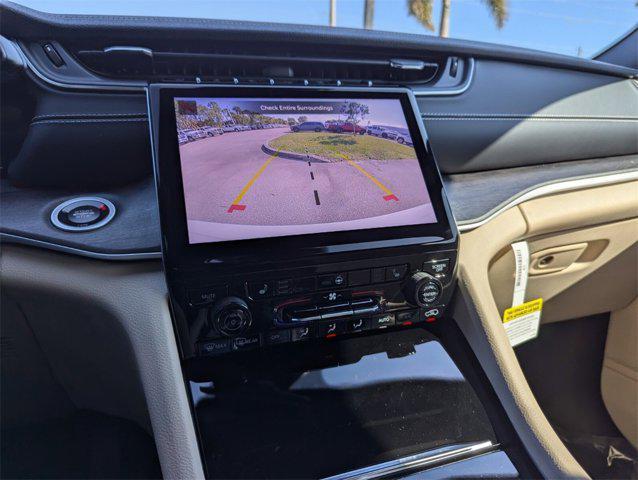 new 2025 Jeep Grand Cherokee car, priced at $36,541