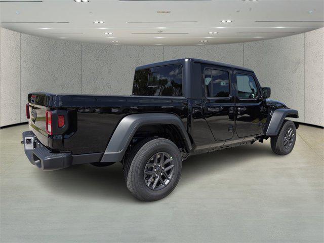 new 2025 Jeep Gladiator car, priced at $43,178