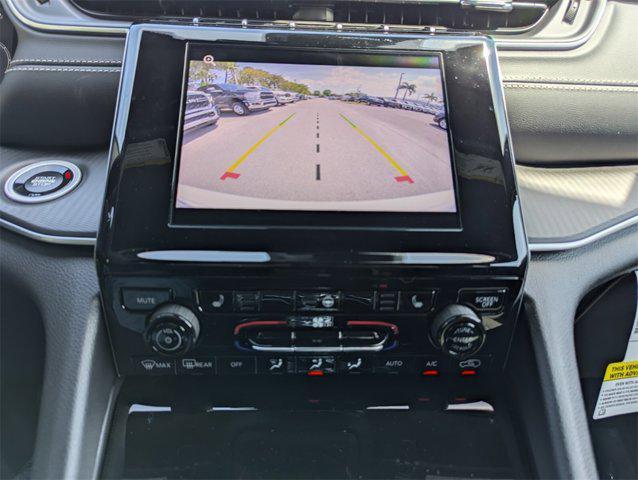 new 2025 Jeep Grand Cherokee car, priced at $37,728
