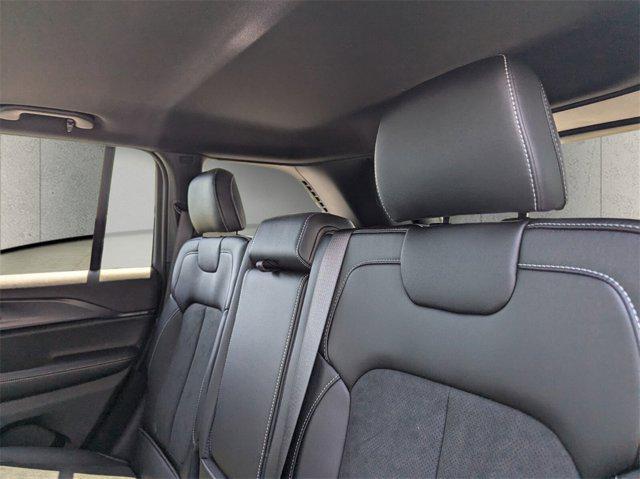 new 2025 Jeep Grand Cherokee car, priced at $37,728