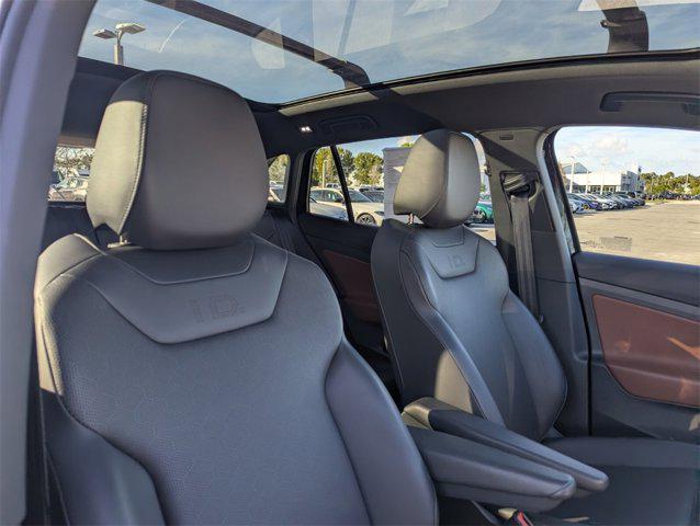 used 2021 Volkswagen ID.4 car, priced at $17,052