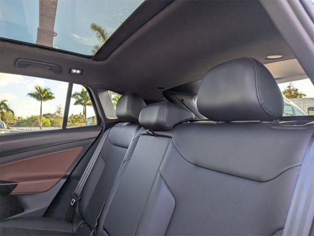 used 2021 Volkswagen ID.4 car, priced at $17,052