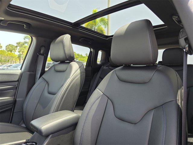 new 2025 Jeep Compass car, priced at $33,967