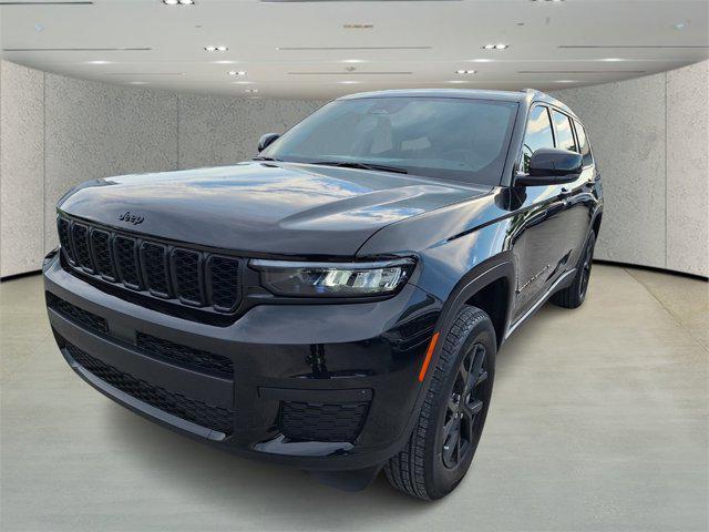 new 2024 Jeep Grand Cherokee L car, priced at $39,273