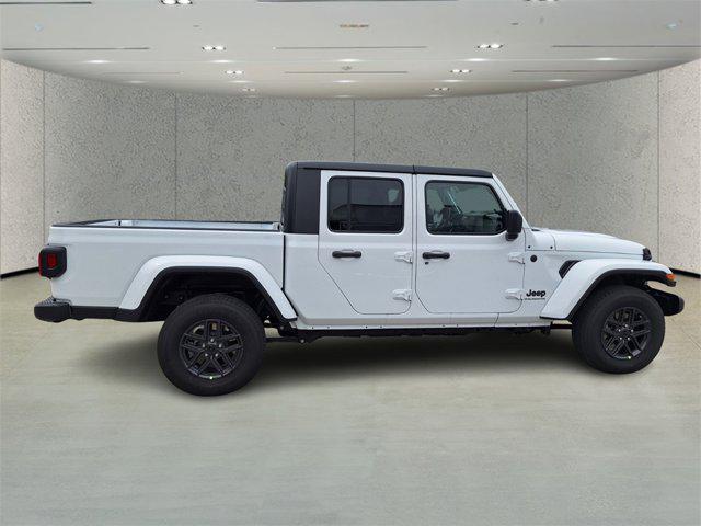 new 2024 Jeep Gladiator car, priced at $38,830