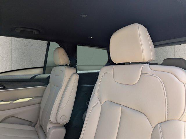 new 2025 Jeep Grand Cherokee L car, priced at $36,957