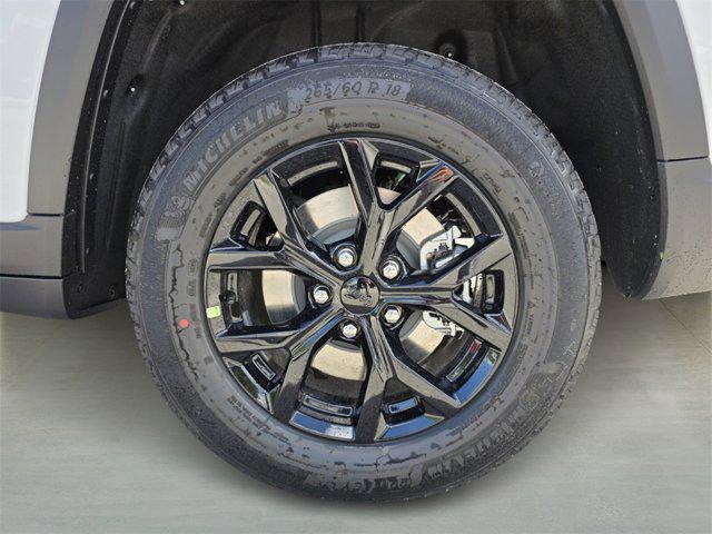 new 2025 Jeep Grand Cherokee L car, priced at $35,333