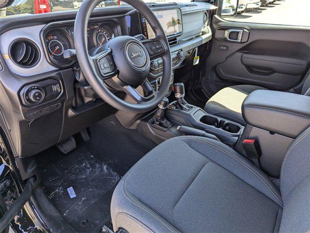new 2025 Jeep Gladiator car, priced at $39,606