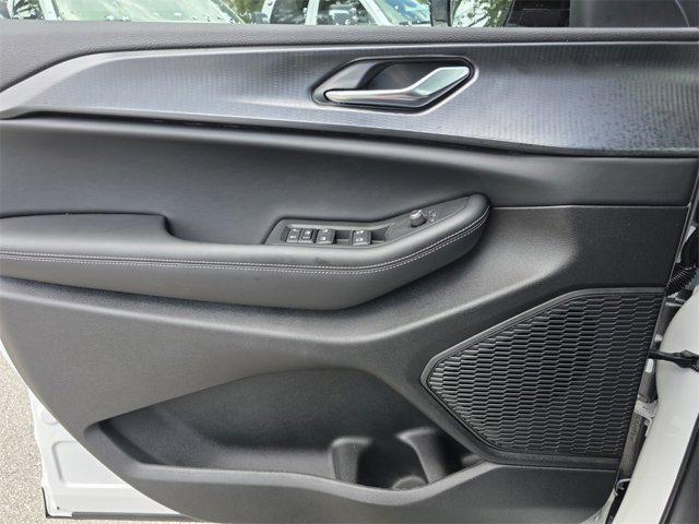 new 2025 Jeep Grand Cherokee L car, priced at $37,841