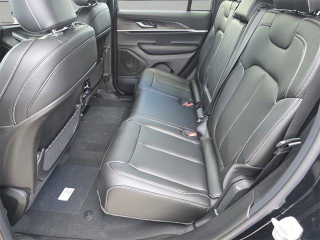 new 2025 Jeep Grand Cherokee car, priced at $36,606