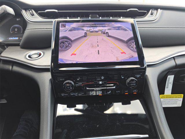 new 2025 Jeep Grand Cherokee car, priced at $36,606