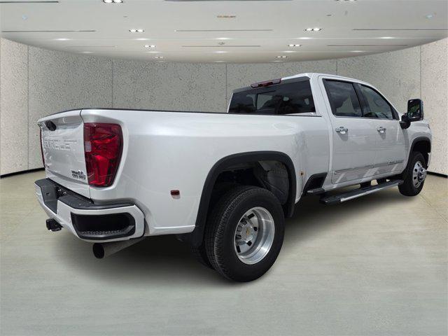 used 2025 Chevrolet Silverado 3500 car, priced at $75,693