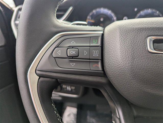 new 2025 Jeep Grand Cherokee car, priced at $30,050