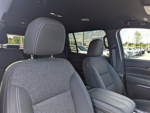 used 2024 Chevrolet Traverse car, priced at $35,611