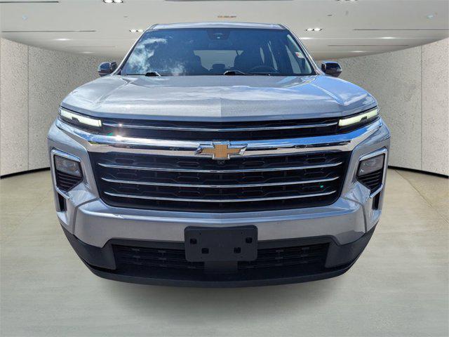 used 2024 Chevrolet Traverse car, priced at $35,611