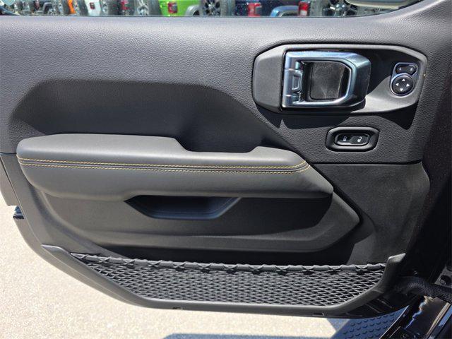 new 2025 Jeep Wrangler car, priced at $48,618
