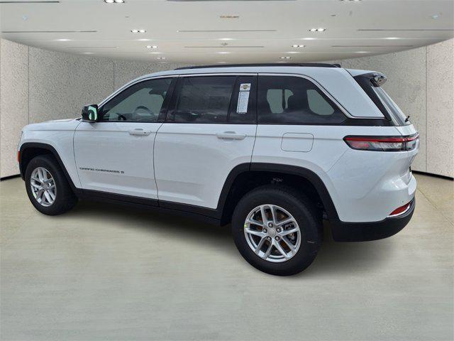 new 2025 Jeep Grand Cherokee car, priced at $33,914