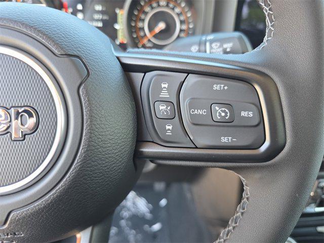 new 2025 Jeep Gladiator car, priced at $48,500