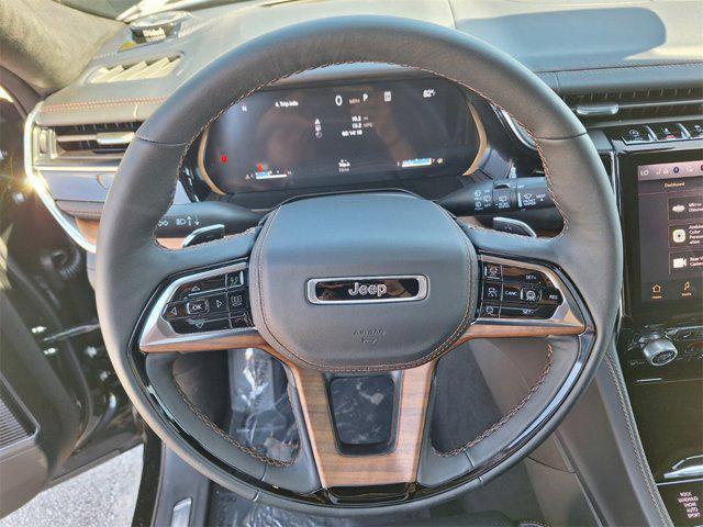 new 2025 Jeep Grand Cherokee car, priced at $59,907