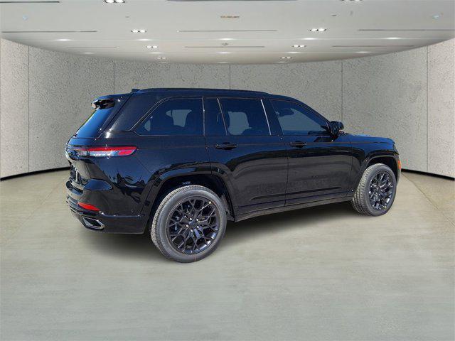 new 2025 Jeep Grand Cherokee car, priced at $59,907