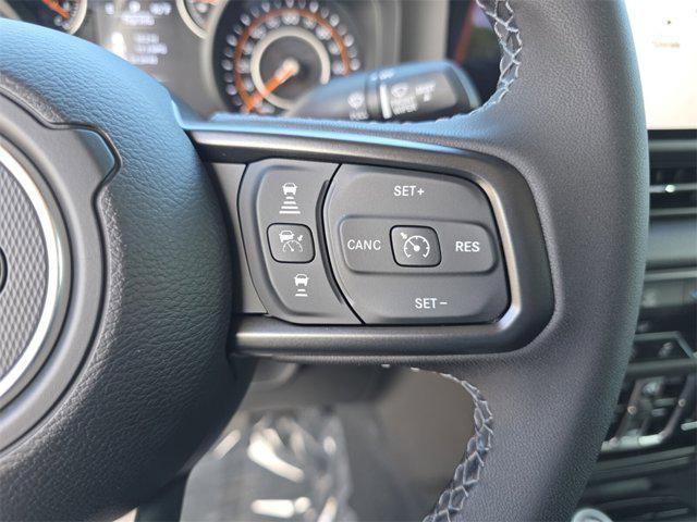 new 2025 Jeep Gladiator car, priced at $40,122