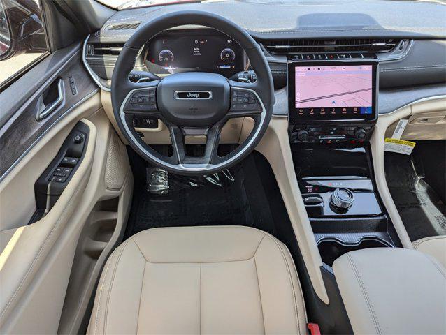 new 2025 Jeep Grand Cherokee car, priced at $38,042