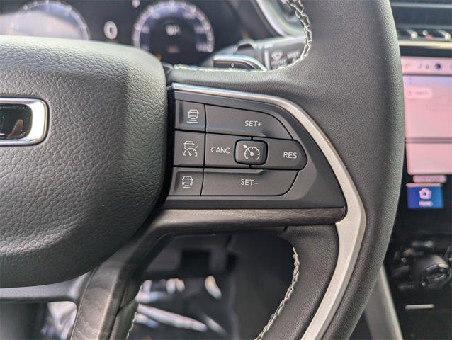 new 2025 Jeep Grand Cherokee L car, priced at $39,201