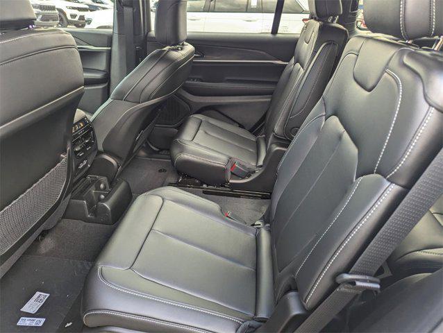 new 2025 Jeep Grand Cherokee L car, priced at $39,201
