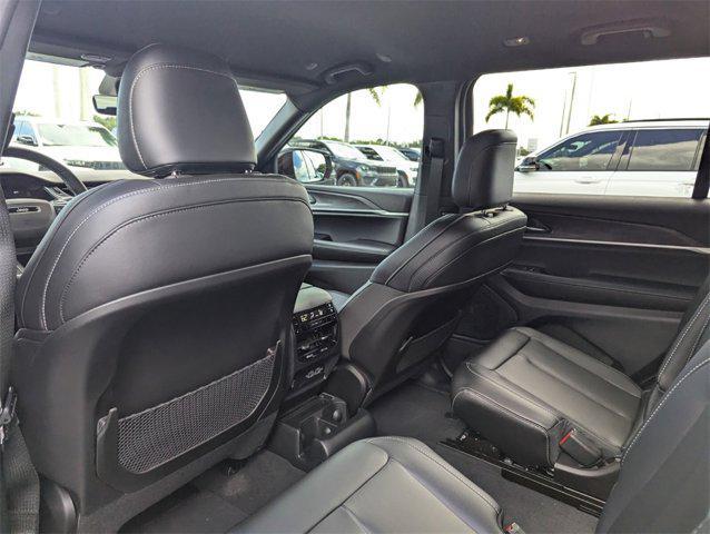 new 2025 Jeep Grand Cherokee L car, priced at $39,201
