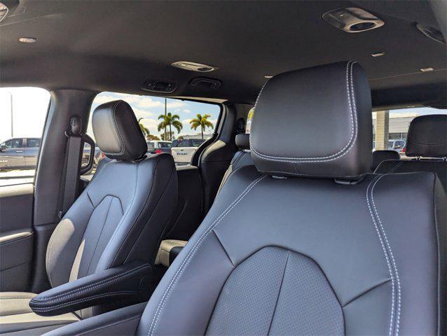 new 2025 Chrysler Pacifica car, priced at $39,700