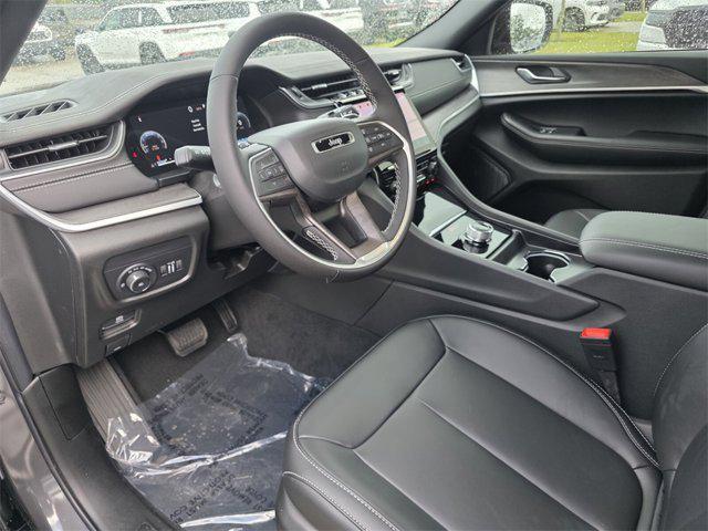 new 2025 Jeep Grand Cherokee car, priced at $36,606