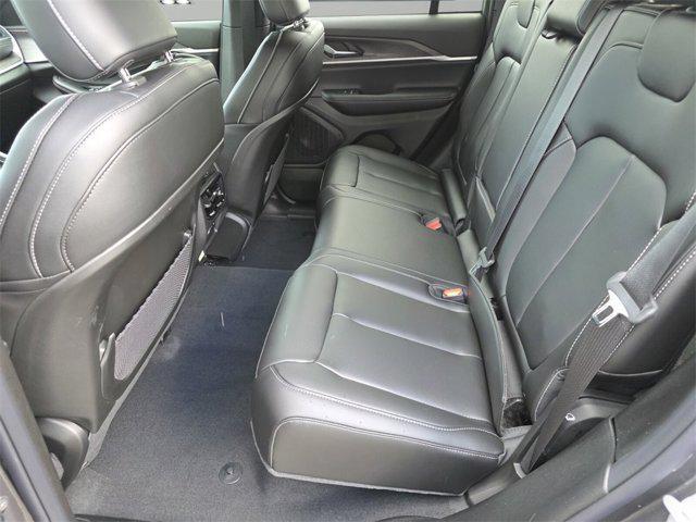 new 2025 Jeep Grand Cherokee car, priced at $36,606
