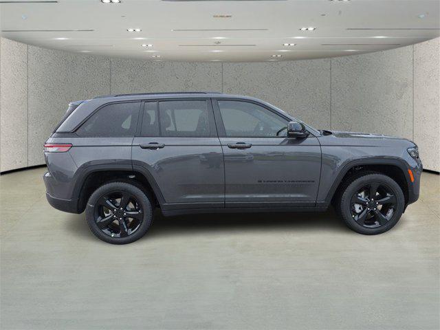 new 2025 Jeep Grand Cherokee car, priced at $36,606