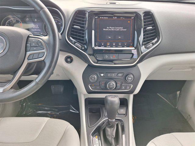 used 2019 Jeep Cherokee car, priced at $17,991