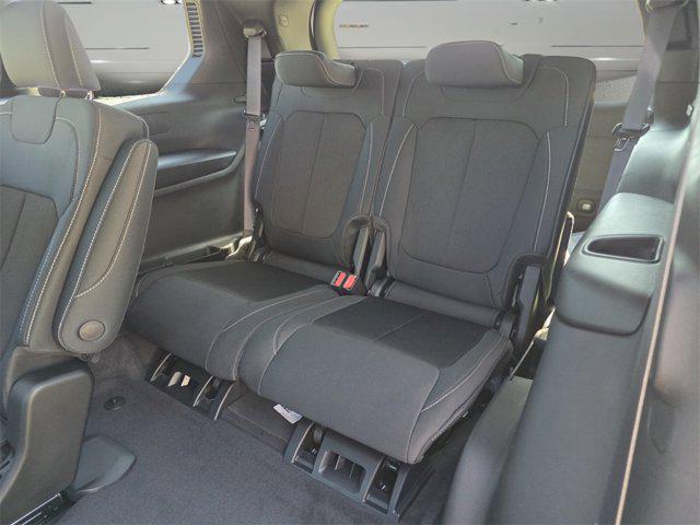 new 2025 Jeep Grand Cherokee L car, priced at $33,830