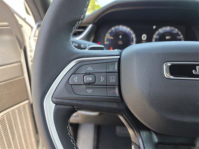 new 2025 Jeep Grand Cherokee L car, priced at $33,830