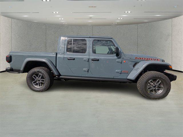 new 2025 Jeep Gladiator car, priced at $59,072