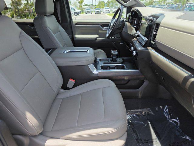 used 2022 GMC Sierra 1500 car, priced at $46,892