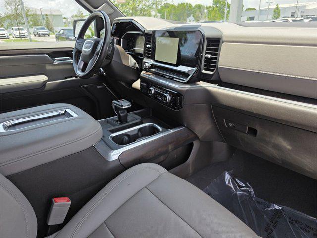 used 2022 GMC Sierra 1500 car, priced at $46,892