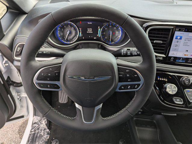 new 2025 Chrysler Pacifica car, priced at $42,700