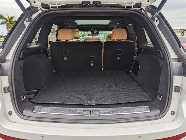 used 2022 Jeep Grand Cherokee car, priced at $42,592