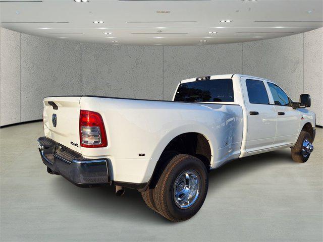 new 2024 Ram 3500 car, priced at $62,918