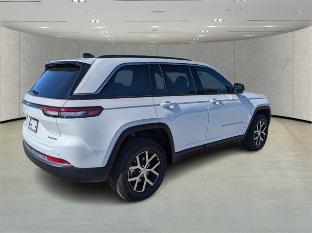 new 2025 Jeep Grand Cherokee car, priced at $38,624