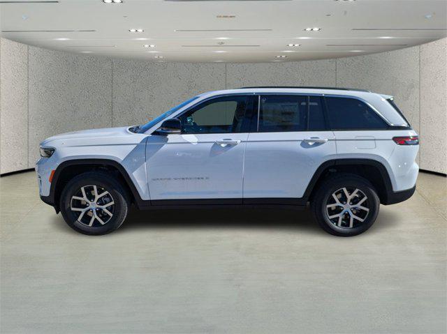 new 2025 Jeep Grand Cherokee car, priced at $38,624