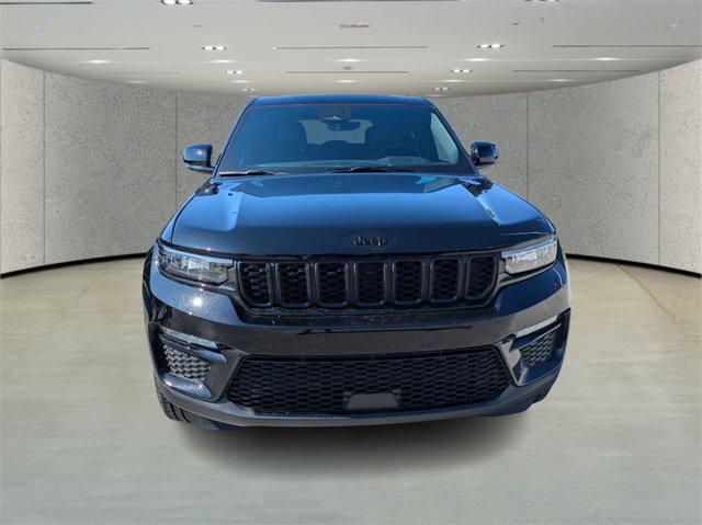 new 2025 Jeep Grand Cherokee car, priced at $37,163