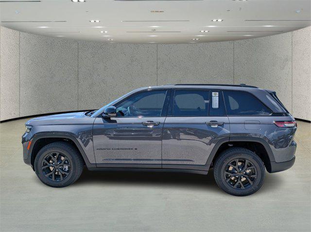 new 2024 Jeep Grand Cherokee car, priced at $37,933