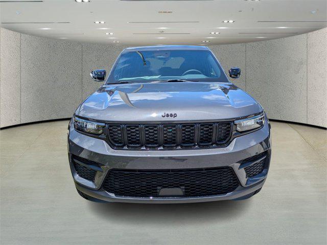 new 2024 Jeep Grand Cherokee car, priced at $37,933