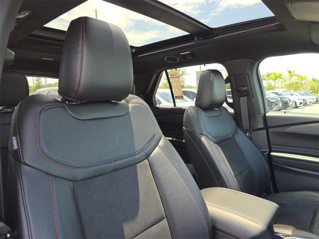 used 2024 Ford Explorer car, priced at $48,972