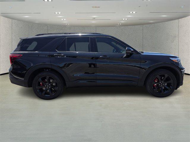 used 2024 Ford Explorer car, priced at $48,972