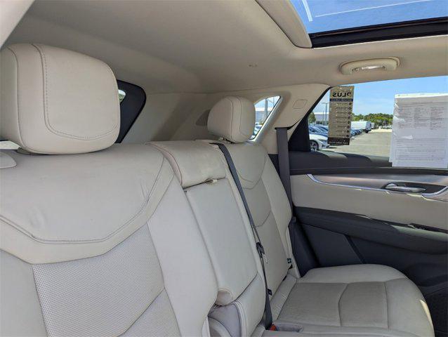 used 2020 Cadillac XT5 car, priced at $25,392